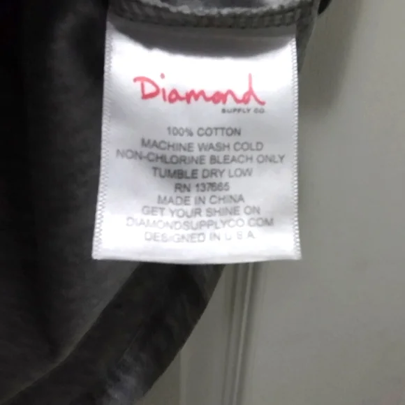 🔥NWT Diamond supply T-shirt size medium - Picture 4 of 4